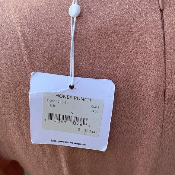 Elegant Long Sleeve Plunge Maxi Dress in Rose - Picture 7 of 14